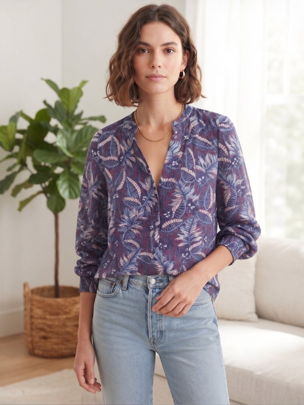 NWOT Xirena Beau Shirt In Fauna -Navy/Cream-S (Fits M)- MSRP $225